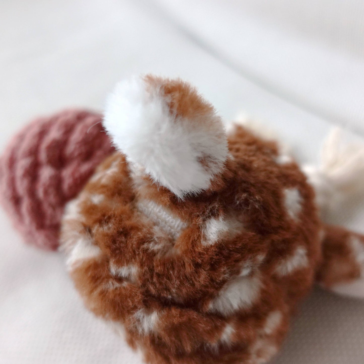 Fawn Pop Enrichment Snuffle Toy