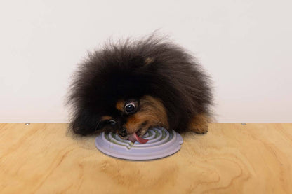 Twirl: Easy Clean Lick Mat