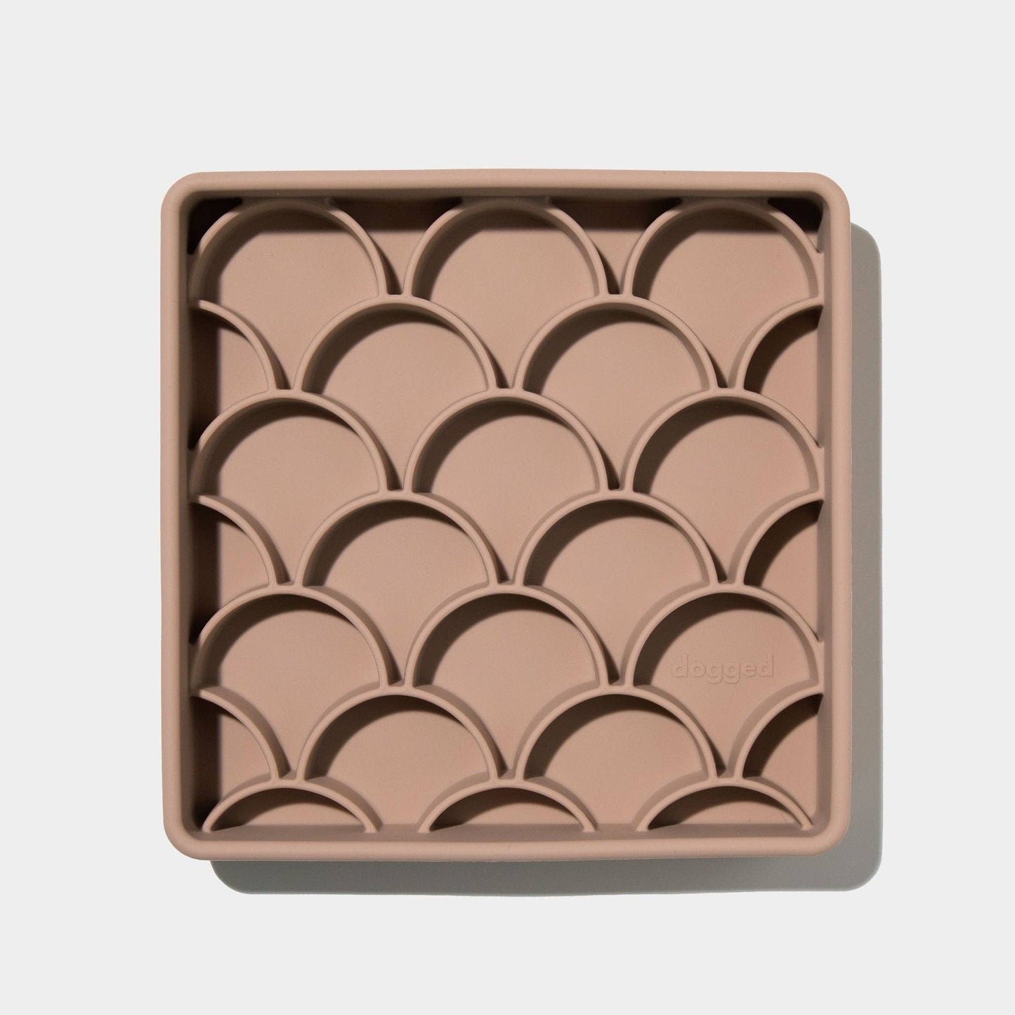 3-in-1 Fish Scale Slow Feeder Bowl - Fig