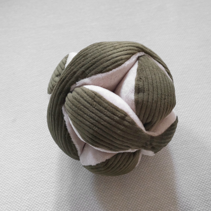 MONTI Enrichment Snuffle Toy