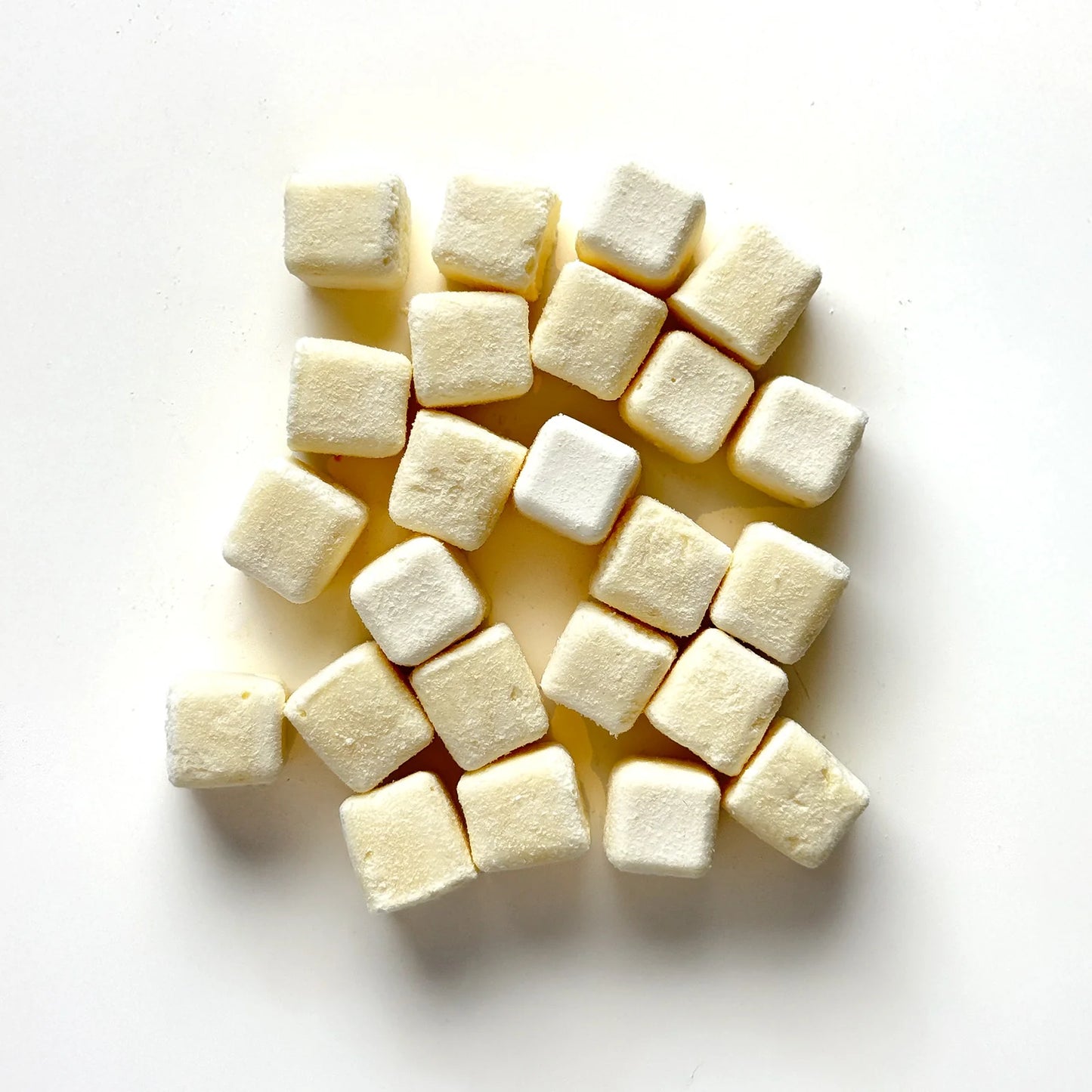 Freeze-Dried Egg Yolk Goat Milk Cube